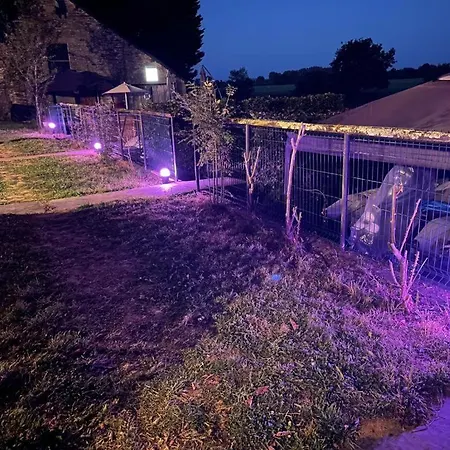 Maison Au Calme Pour 9 Personnes La Chapelle-de-Brain